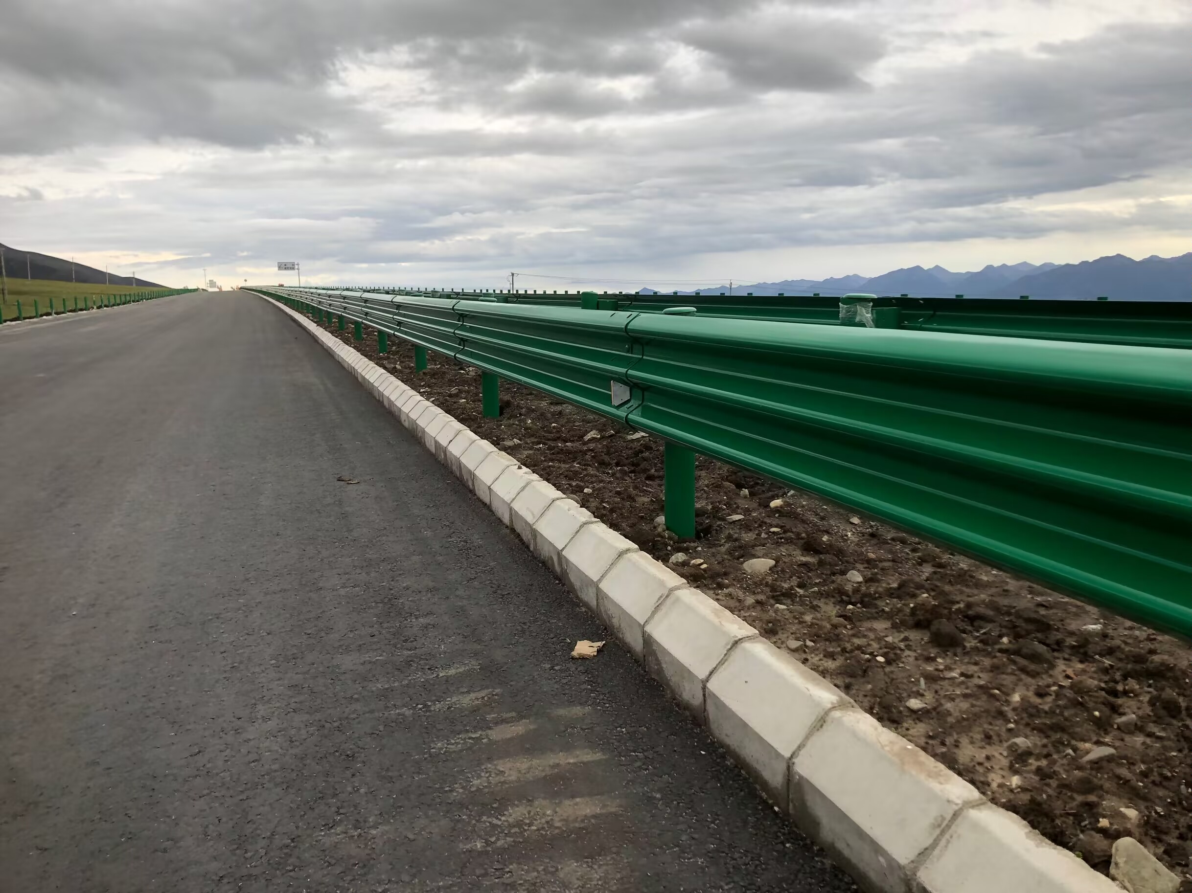 香坊区乡村公路波形护栏双波波形护栏 - 推荐